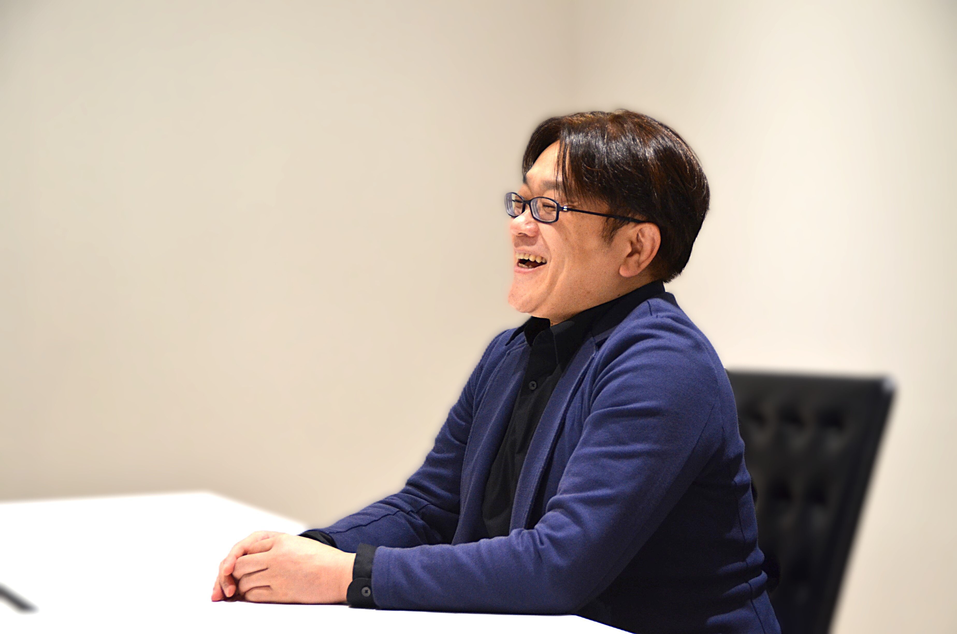 左向き_吉田健一さん