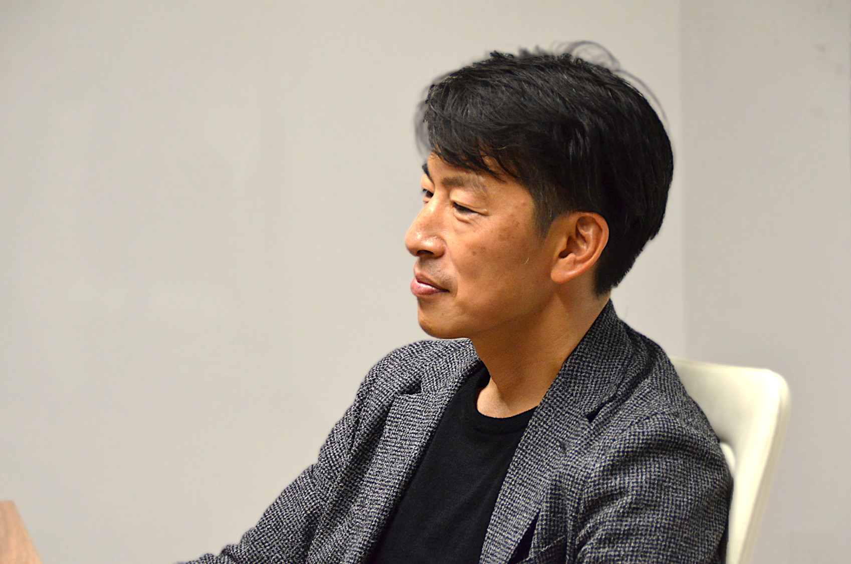 左向き_月原直哉さん